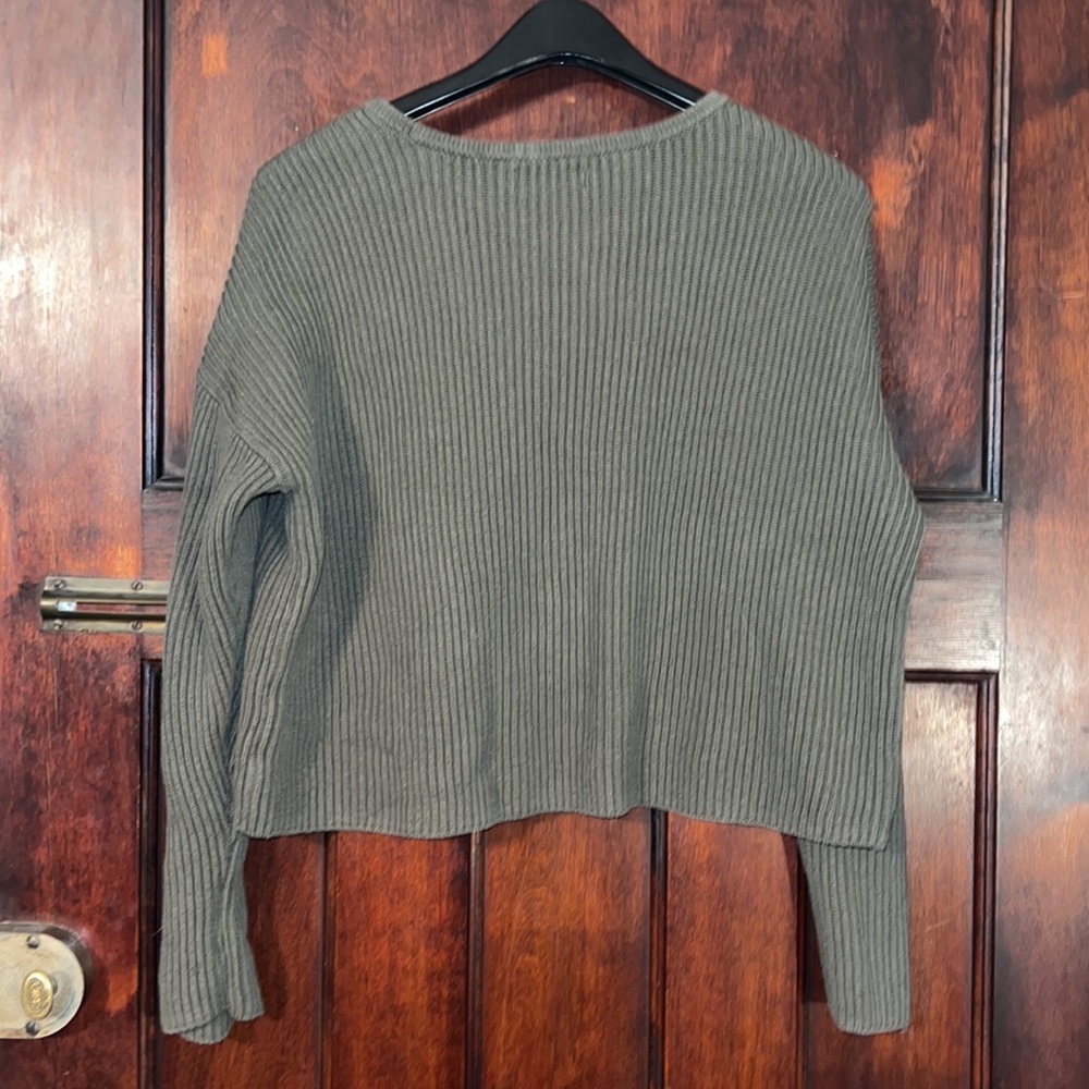 Kendall & Kylie Knit Sweater Women’s Medium - Picture 3 of 4